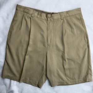Tommy‎ Bahama Shorts Men's Size 36 Tan Flat Front 100 % Silk, Chino Shorts